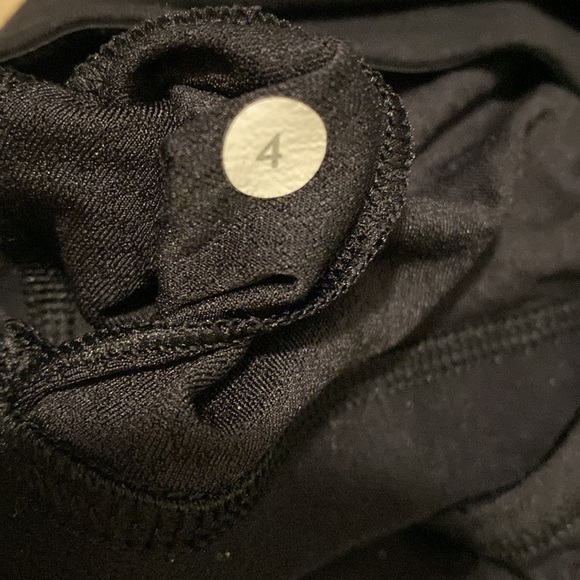 Lululemon|4 No Limits black tank with sports bra - Picture 7 of 7